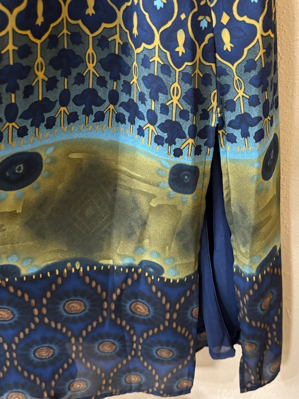 Sleeveless Navy and Olive Patterned Maxi Dress - Picture 2 of 5